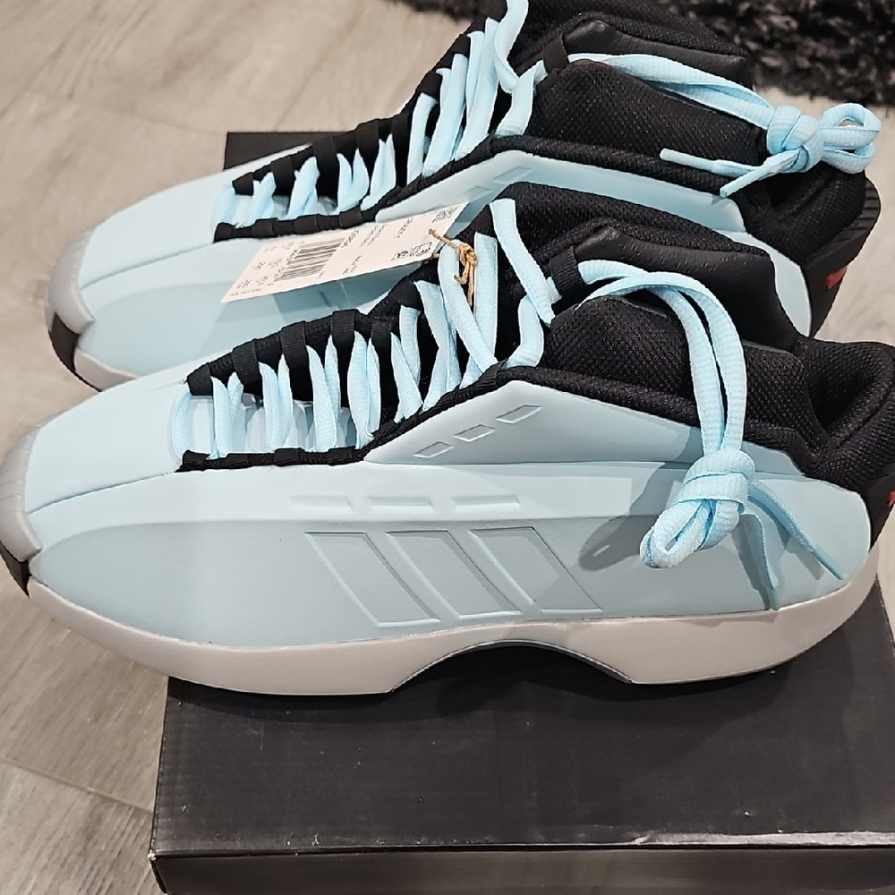 NWT Adidas Light Blue and Black Sneakers